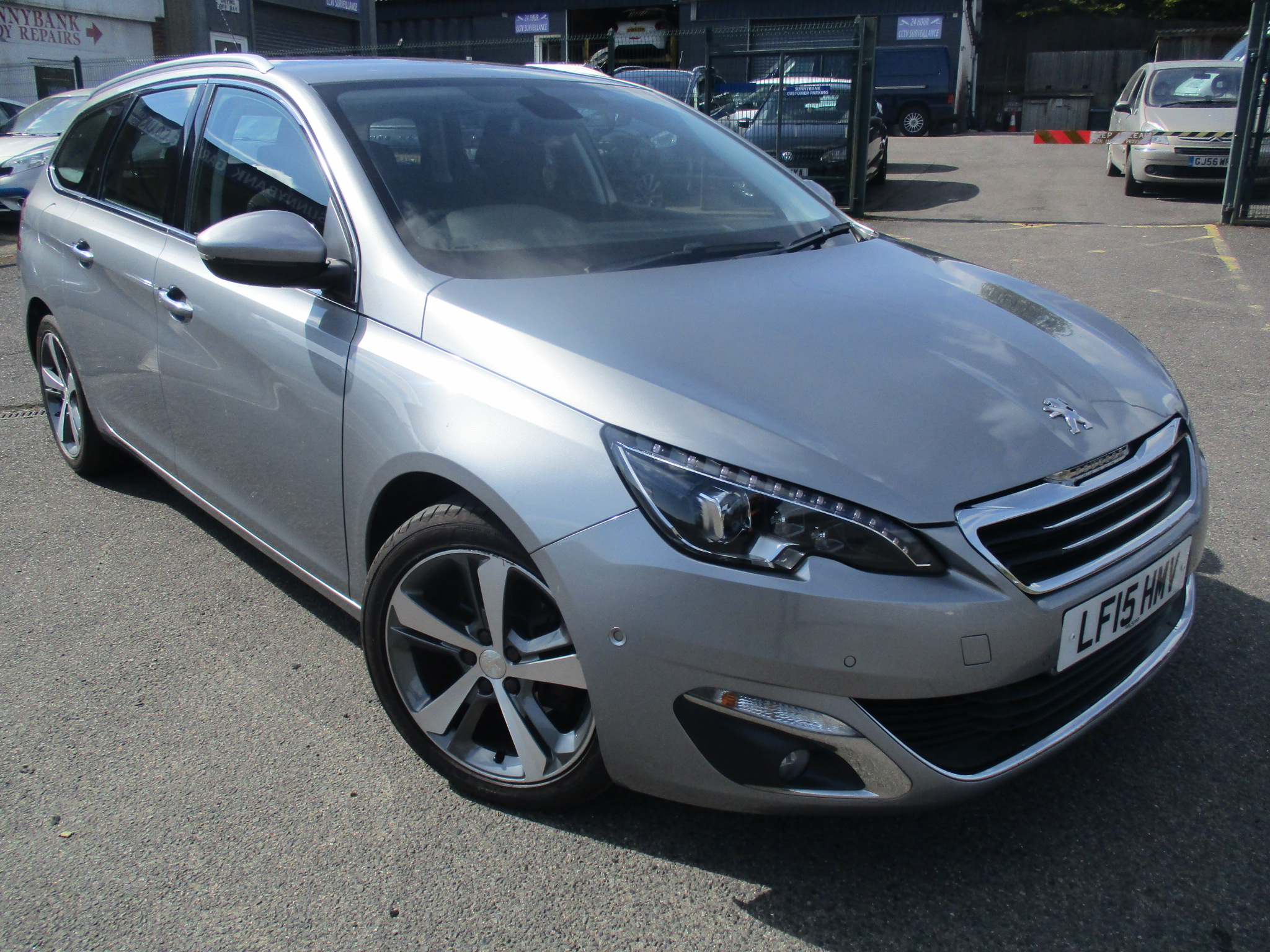 PEUGEOT 308 SW 1.6 1.2 ALLURE ESTATE 6 SPD 2015